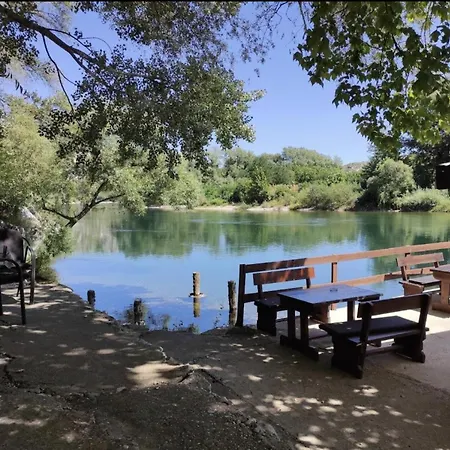 别墅 Villa Surmanci